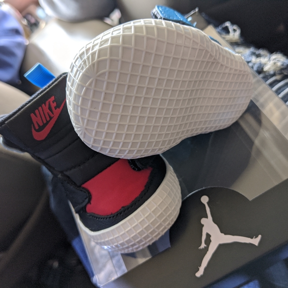 Jordan 1Crib Booties